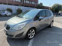 Usata Opel Meriva Enjoy 90 CV (66 kW) 2010 Grigio Monovolume