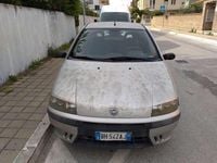 Usata Fiat Punto 60 CV (44 kW) 2000 Argento Utilitaria