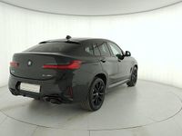 Usado BMW X4 M Sport 190 HP (139 kW) 2025 Preto SUV