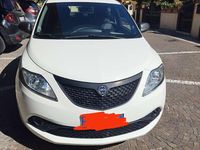 Usata Lancia Ypsilon Silver 69 CV (50 kW) 2020 Bianco Utilitaria