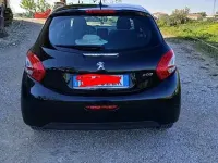 Usata Peugeot 208 68 CV (50 kW) 2013 Nero Utilitaria