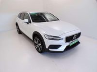Usata Volvo V60 CC Ultimate 197 CV (144 kW) 2023 Bianco metallizzato Station wagon