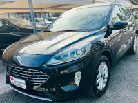 Usata Ford Kuga Titanium 120 CV (88 kW) 2022 Nero SUV