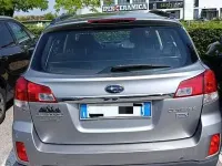 Usata Subaru Outback Trend 150 CV (110 kW) 2010 Grigio Station wagon