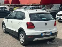 Usata VW Polo Cross 90 CV (66 kW) 2016 Bianco Utilitaria