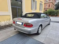 Usata Mercedes CLK230 Elegance 197 CV (144 kW) 2002 Argento metallizzato Cabrio