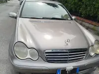 Usata Mercedes C220 150 CV (110 kW) 2006 Station wagon