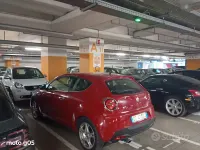 Usata Alfa Romeo MiTo 105 CV (77 kW) 2009 Rosso Utilitaria