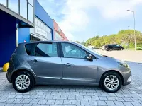 Usata Renault Scénic III XMOD 110 CV (80 kW) 2015 Grigio Monovolume