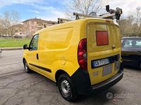 Usata Fiat Doblò 95 CV (69 kW) 2020 Giallo
