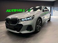 Begagnad BMW 520 M Sport 197 HK (144 kW) 2024 Grå Sedan