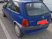 Usata Opel Corsa 54 CV (39 kW) 1997 Blu Utilitaria