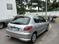 Usata Peugeot 206 75 CV (55 kW) 2009 Berlina