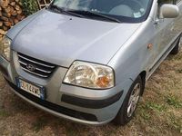 Usata Hyundai Atos Comfort 58 CV (42 kW) 2004 Grigio Utilitaria