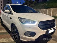 Usado Ford Kuga ST 179 CV (131 kW) 2018 Blanco SUV