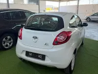 Usata Ford Ka Titanium 69 CV (50 kW) 2015 Bianco Berlina