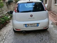 Usata Fiat Grande Punto 75 CV (55 kW) 2014 Bianco Utilitaria