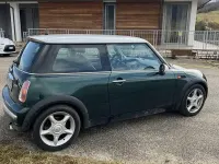 Usata Mini Cooper 116 CV (85 kW) 2003 Verde Utilitaria