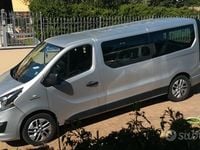 Usata Opel Vivaro 2017 Grigio Monovolume