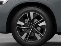 Nuova Volvo XC60 Plus 250 CV (183 kW) 2025 Grigio SUV