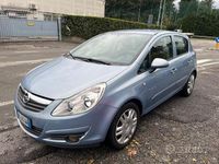 Usata Opel Corsa Club 80 CV (58 kW) 2007 Blu Berlina