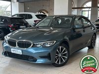 Usata BMW 318 Advantage 150 CV (110 kW) 2020 Verde Berlina