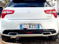 Usado DS Automobiles DS5 Sport Chic 181 CV (133 kW) 2016 Blanco Utilitario
