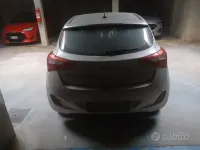 Usata Hyundai i30 128 CV (94 kW) 2013 Grigio Utilitaria