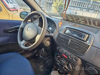 Gebraucht Fiat Punto Dynamic 69 PS (50 kW) 2004 Blau Kleinwagen