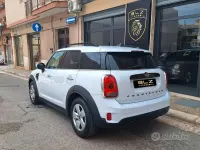 Usata Mini One D Countryman Hype 116 CV (85 kW) 2019 Bianco SUV