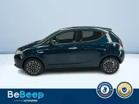 Usata Lancia Ypsilon 69 CV (50 kW) 2015 Blu metallizzato Utilitaria