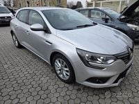 Usata Renault Mégane IV Zen 110 CV (80 kW) 2017 Grigio Berlina