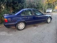 Usata BMW 318 90 CV (66 kW) 1997 Blu/azzurro Berlina