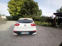 Usata Kia Rio 85 CV (62 kW) 2017 Bianco Berlina