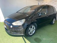 Usata Ford S-MAX Titanium 140 CV (102 kW) 2008 Nero Monovolume