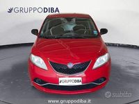 Usata Lancia Ypsilon Silver 69 CV (50 kW) 2017 Rosso Utilitaria