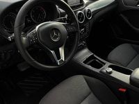 Usata Mercedes B180 Premium 108 CV (79 kW) 2013 Bianco Monovolume
