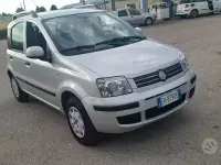 Usata Fiat Panda Active 69 CV (50 kW) 2011 Grigio Utilitaria