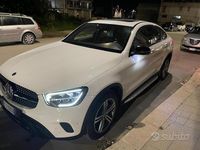 Usata Mercedes GLC300 258 CV (189 kW) 2019 Bianco Coupé