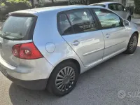 Usata VW Golf V 102 CV (75 kW) 2007 Berlina