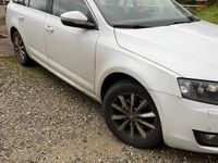 Usata Skoda Octavia 110 CV (80 kW) 2016 Bianco Station wagon
