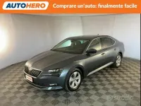 Usata Skoda Superb Executive 150 CV (110 kW) 2018 Grigio Berlina