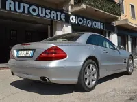 Usata Mercedes SL350 245 CV (180 kW) 2003 Grigio Cabrio