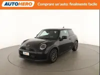 Usata Mini Cooper Classic 114 kW (156 CV) 2025 Nero Utilitaria