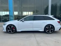 Usata Audi RS6 600 CV (441 kW) 2023 Bianco Station wagon