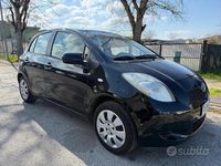 Usata Toyota Yaris 69 CV (50 kW) 2008 Blu Utilitaria