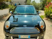 Usata Mini Cooper D 112 CV (82 kW) 2011 Nero Utilitaria