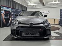 Usata Toyota Yaris 280 CV (205 kW) 2024 Grigio Berlina
