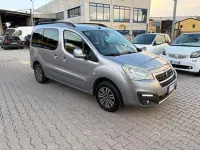 Usata Peugeot Partner Tepee Active 120 CV (88 kW) 2017 Grigio Monovolume