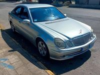 Usata Mercedes E280 Elegance 190 CV (139 kW) 2005 Grigio Berlina